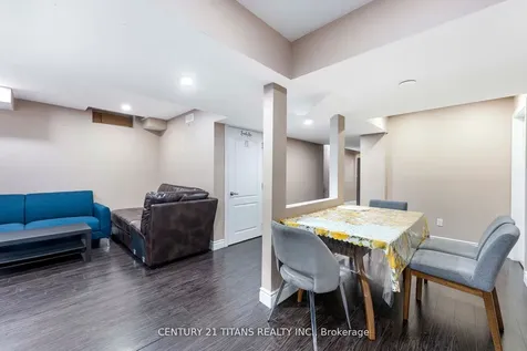 105 Stannardville Drive Ajax ON L1T 0M4