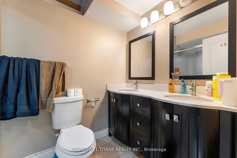 105 Stannardville Drive Ajax ON L1T 0M4