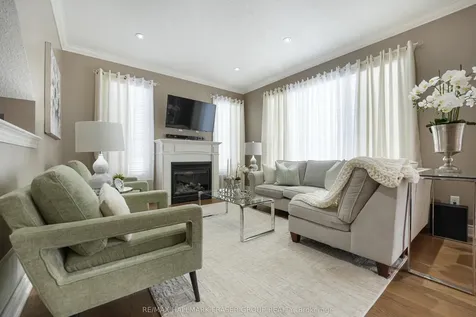 1402 Gord Vinson Avenue Clarington ON L1E 0H1