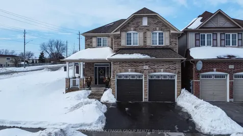 1402 Gord Vinson Avenue Clarington ON L1E 0H1