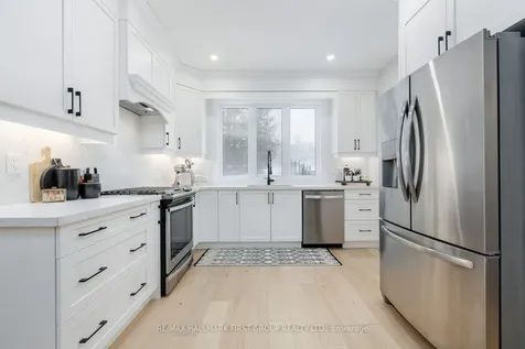 64 Bradley Boulevard Clarington ON L0B 1J0