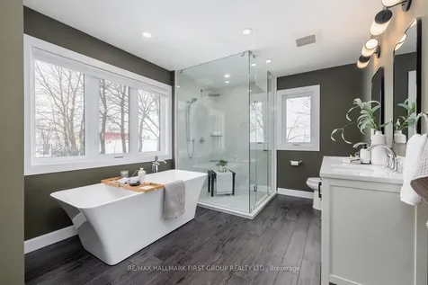 64 Bradley Boulevard Clarington ON L0B 1J0