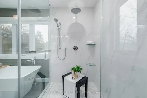 64 Bradley Boulevard Clarington ON L0B 1J0