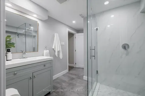 64 Bradley Boulevard Clarington ON L0B 1J0