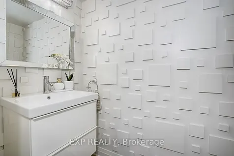 14 Carey Lane Clarington ON L1C 0P2