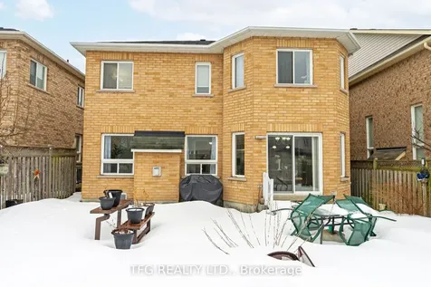 142 Southfield Avenue Clarington ON L1E 3K1