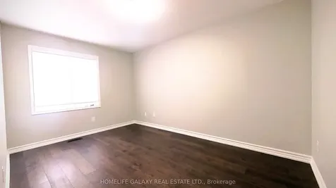 105 Silverwood Circle Ajax ON L1Z 0A4