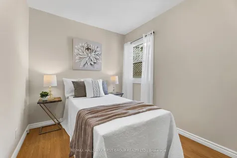 24 Maple Street Ajax ON L1S 1V7