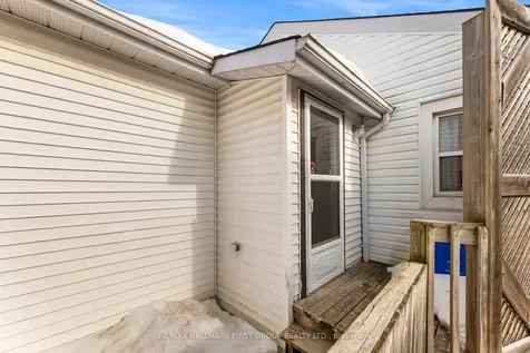 24 Maple Street Ajax ON L1S 1V7