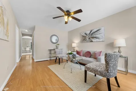 24 Maple Street Ajax ON L1S 1V7