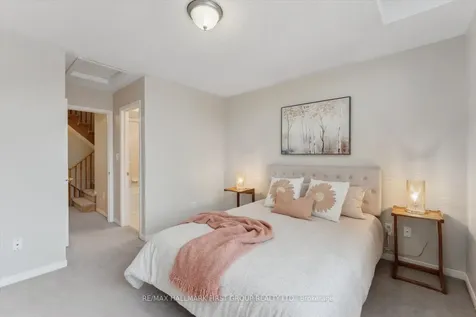 287 Monarch Avenue Ajax ON L1S 0C2