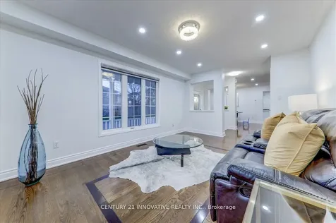 71 Bean Crescent Ajax ON L1T 4N8