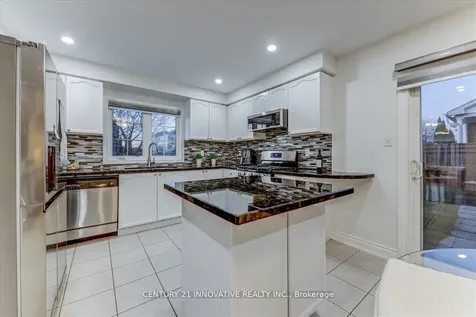 71 Bean Crescent Ajax ON L1T 4N8