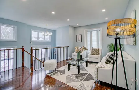 64 Fenwick Avenue Clarington ON L1C 4S1