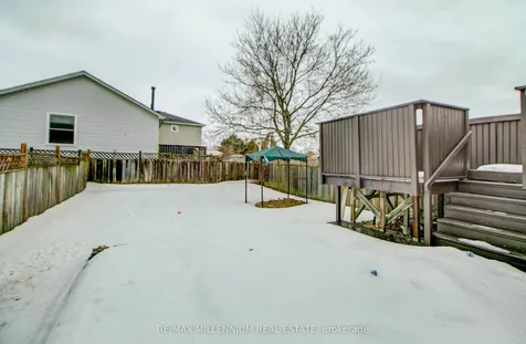 64 Fenwick Avenue Clarington ON L1C 4S1