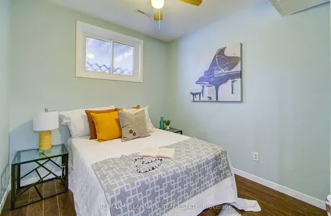 64 Fenwick Avenue Clarington ON L1C 4S1