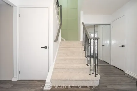 17 Wrenn Boulevard Clarington ON L1C 4N1