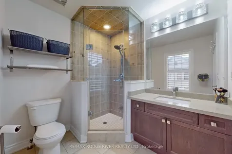 22 Quarrie Lane Ajax ON L1T 0N1