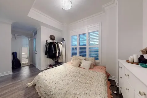 22 Quarrie Lane Ajax ON L1T 0N1