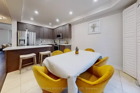 22 Quarrie Lane Ajax ON L1T 0N1