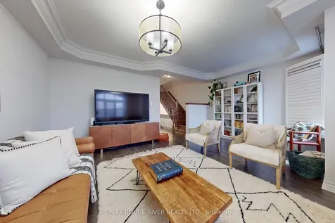 22 Quarrie Lane Ajax ON L1T 0N1