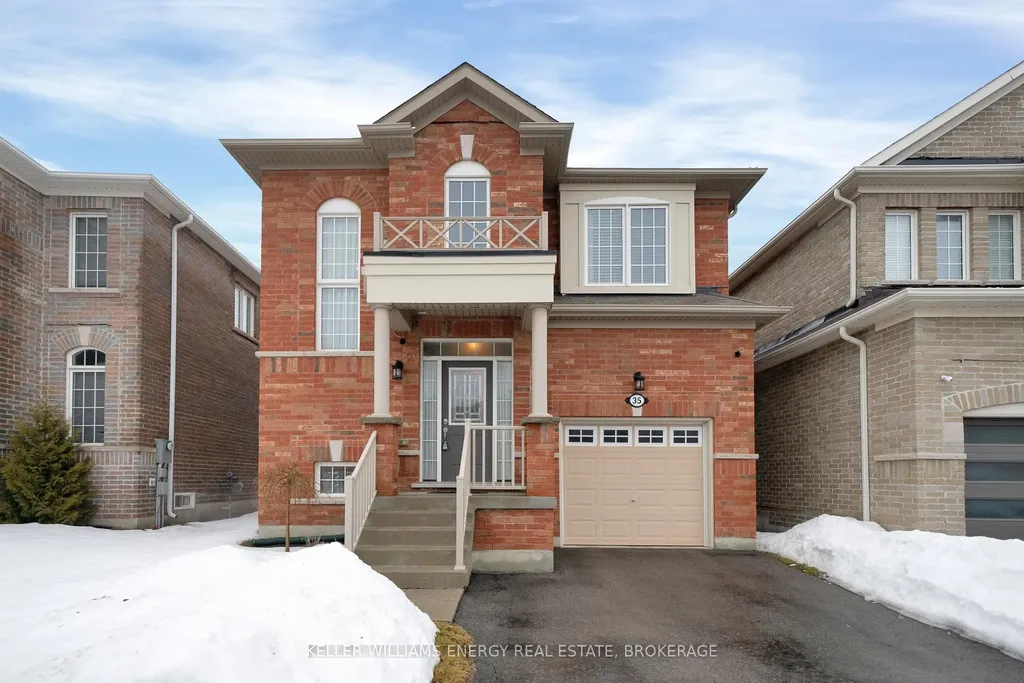 35 Noden Crescent Clarington ON L1B 0L2
