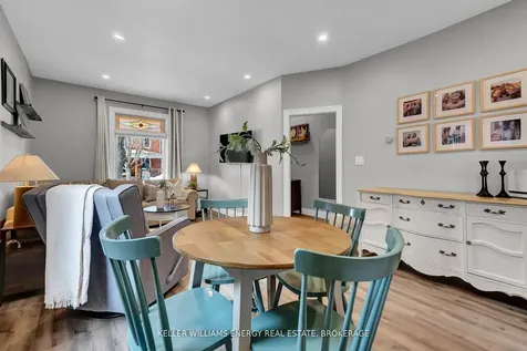 19 Carlisle Avenue Clarington ON L1C 1W4