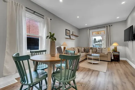 19 Carlisle Avenue Clarington ON L1C 1W4