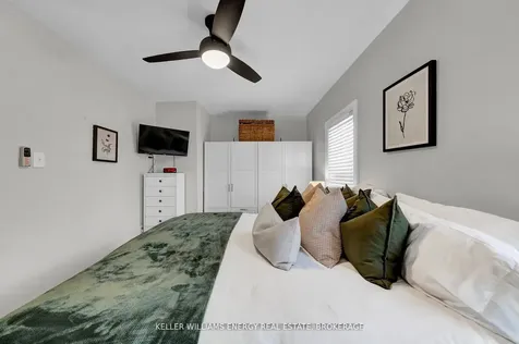 19 Carlisle Avenue Clarington ON L1C 1W4