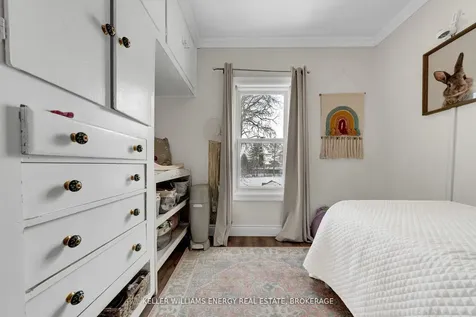 19 Carlisle Avenue Clarington ON L1C 1W4