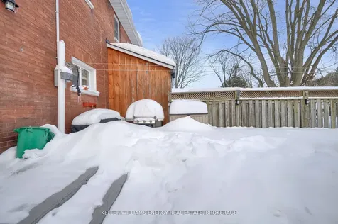 19 Carlisle Avenue Clarington ON L1C 1W4