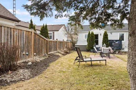 12 Veterans Avenue Clarington ON L1C 3C3