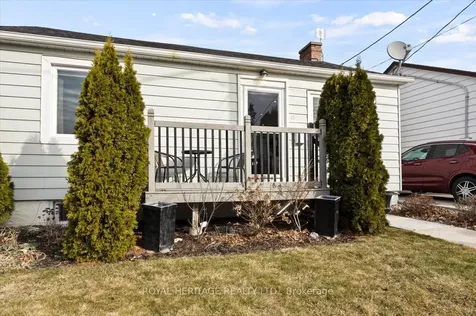 12 Veterans Avenue Clarington ON L1C 3C3