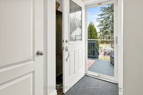 12 Veterans Avenue Clarington ON L1C 3C3