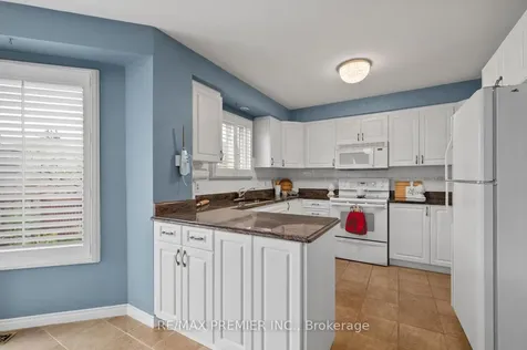 1086 Shoal Point Road S Ajax ON L1S 6Y9