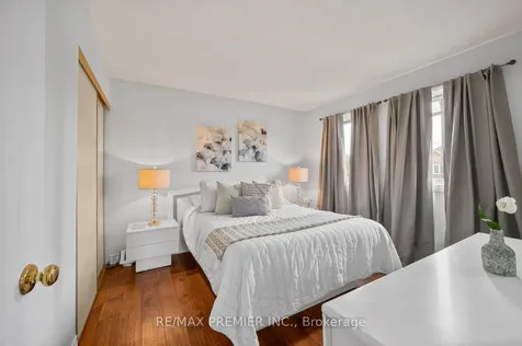 1086 Shoal Point Road S Ajax ON L1S 6Y9