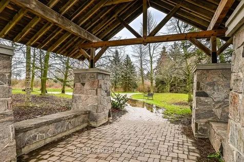 1086 Shoal Point Road S Ajax ON L1S 6Y9