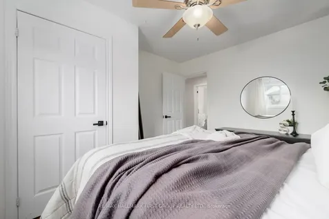 24 Staples Avenue Clarington ON L1E 3H3