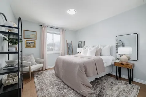 24 Staples Avenue Clarington ON L1E 3H3