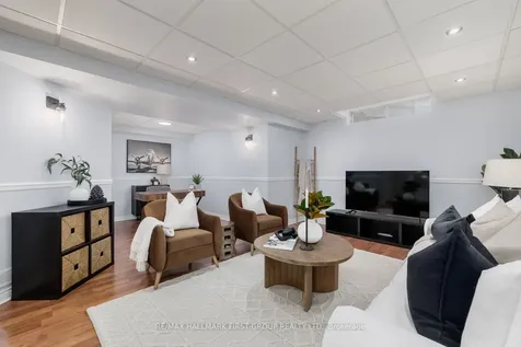 24 Staples Avenue Clarington ON L1E 3H3