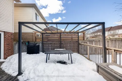 24 Staples Avenue Clarington ON L1E 3H3