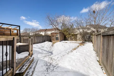 24 Staples Avenue Clarington ON L1E 3H3