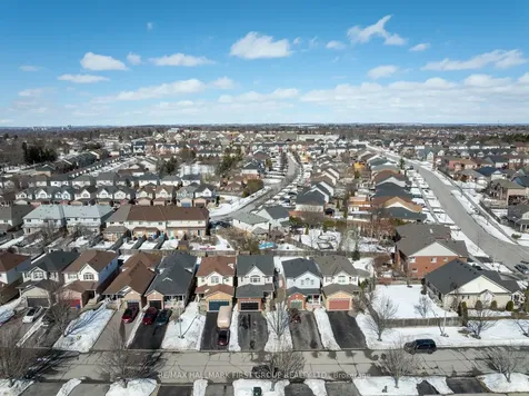 24 Staples Avenue Clarington ON L1E 3H3