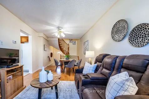 14 Trewin Lane Clarington ON L1C 4W9