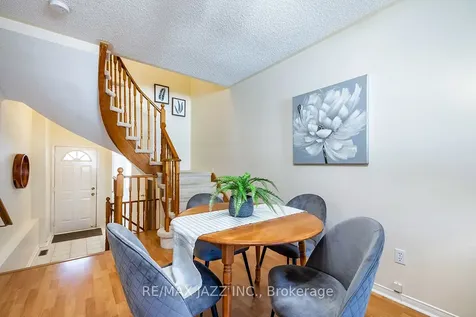 14 Trewin Lane Clarington ON L1C 4W9