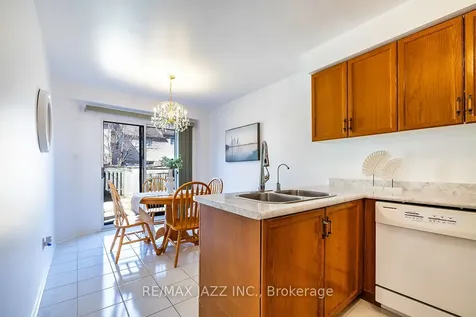 14 Trewin Lane Clarington ON L1C 4W9