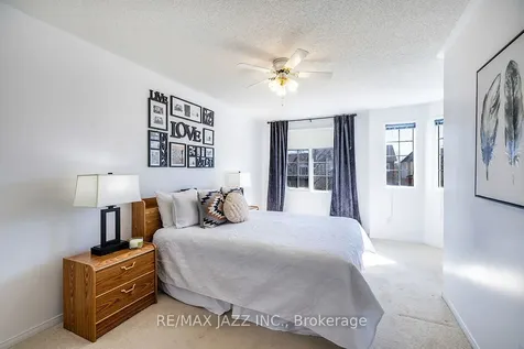 14 Trewin Lane Clarington ON L1C 4W9