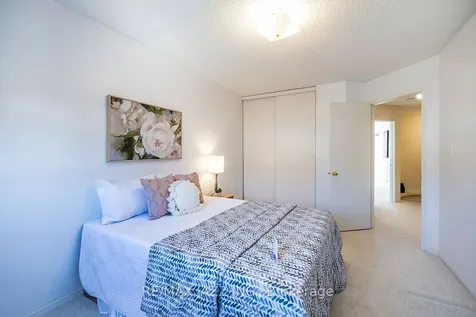 14 Trewin Lane Clarington ON L1C 4W9