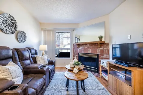 14 Trewin Lane Clarington ON L1C 4W9