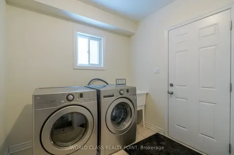 19 Partner Drive Clarington ON L1E 3J1